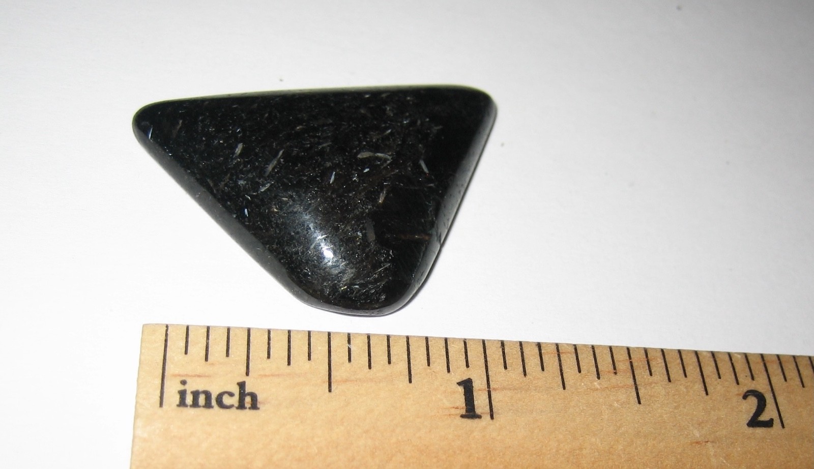 35mm x 24mm POLISHED RARE AUTHENTIC NUUMMITE STONE CABOCHON GREENLAND ~ 8.4g *A4