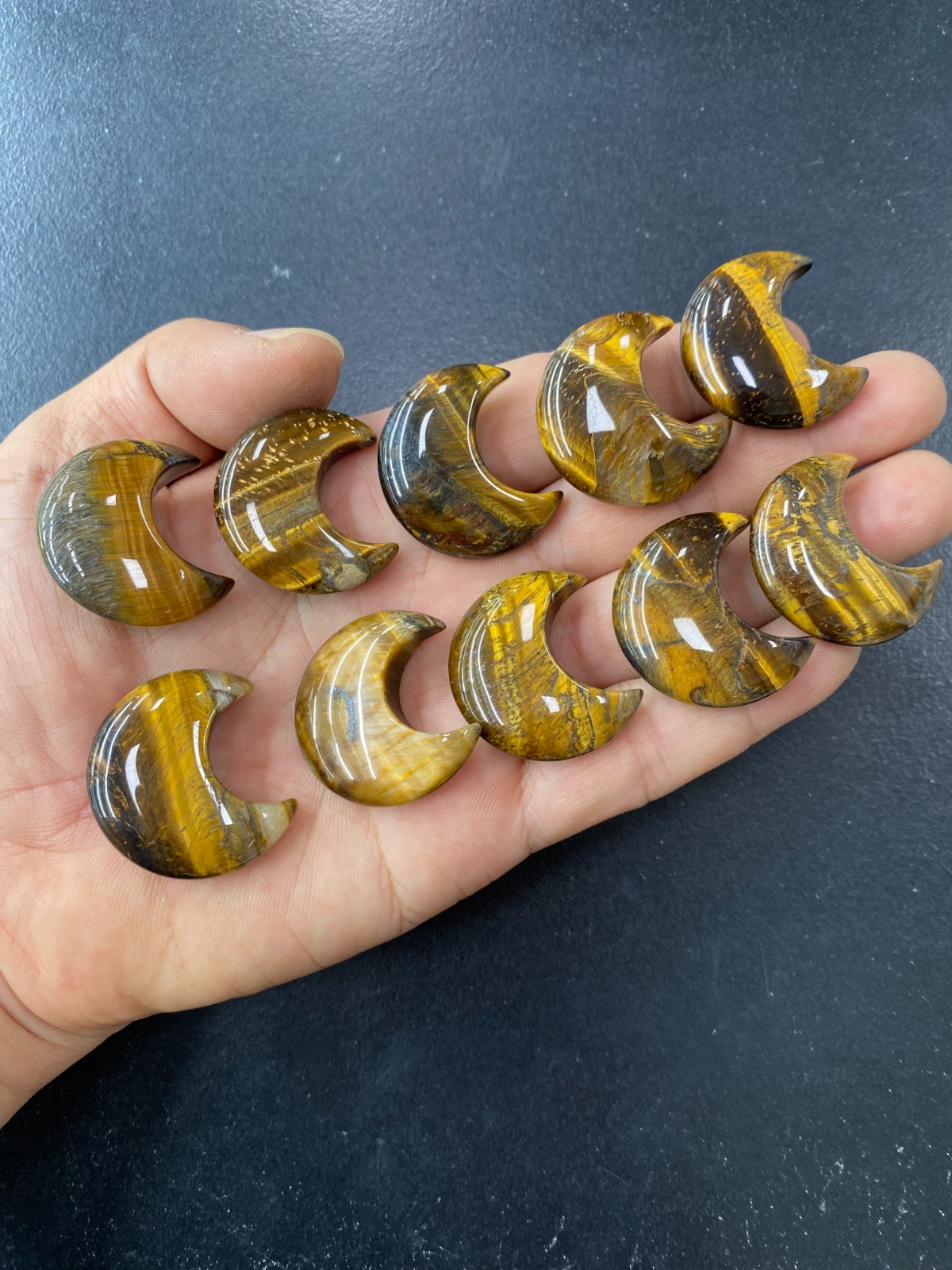 10pc Natural Tiger’s eye jasper Quartz carved moon crystal reiki healing gift