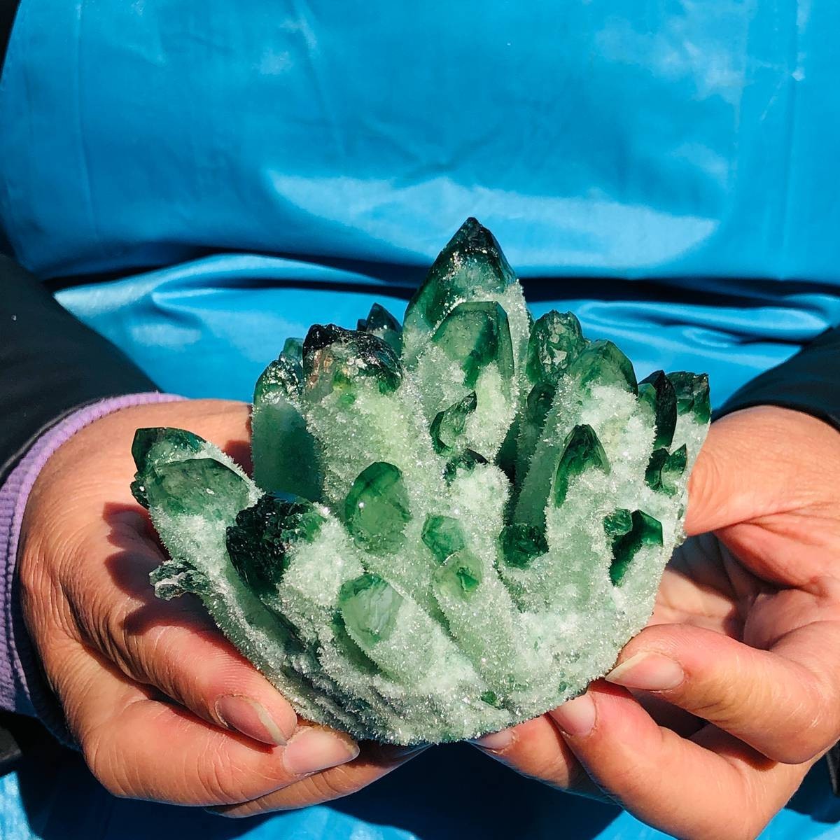 4 piece Lab-Grown Green Crystal Clusters Healing Energy Home Decor 3.91LB
