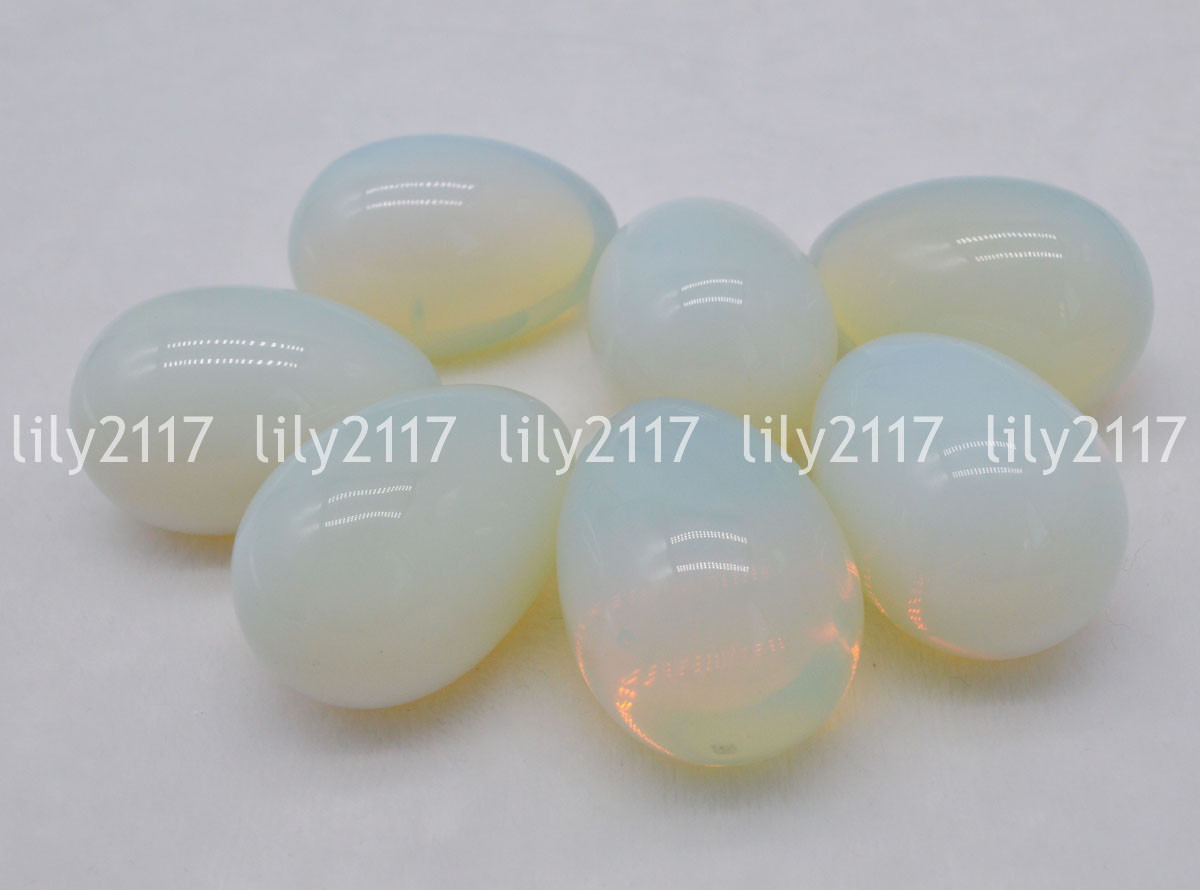 Pretty White Moonstone Egg-shaped Magic Crystal Healing Ball Sphere Gemstone AAA