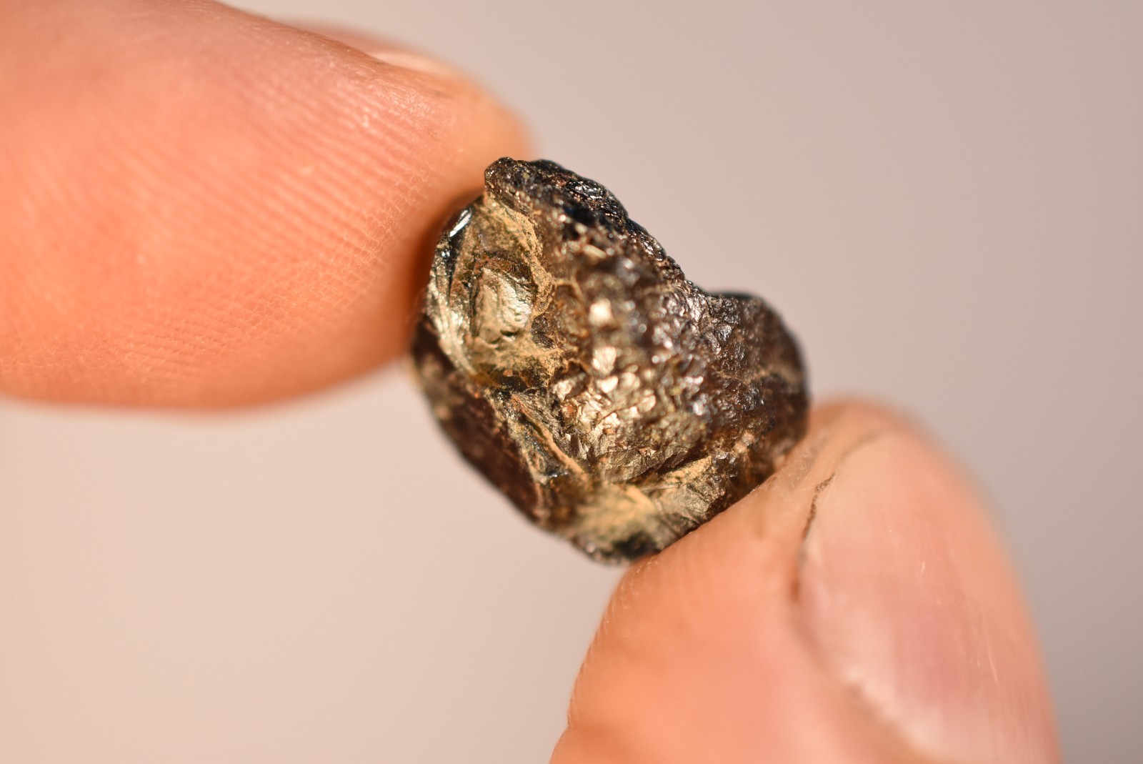 *AUSTRALIAN* CASSITERITE Crystal 1.6cm 6.5g Natural Tin Specimen, Elsmore NSW