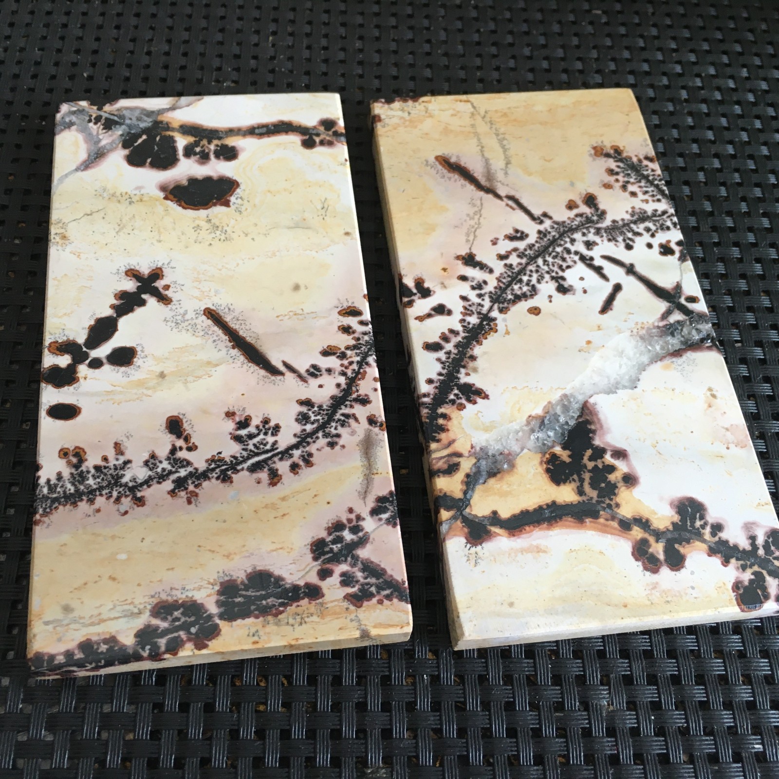 316g 2pc Natural Chinese formation Ink painting scenery Stone specimen fb1591