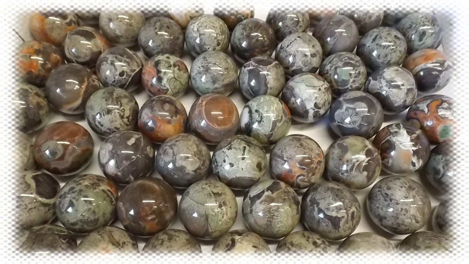 10 DESERT POLYCHROME SPHERES LOT – NEW FIND