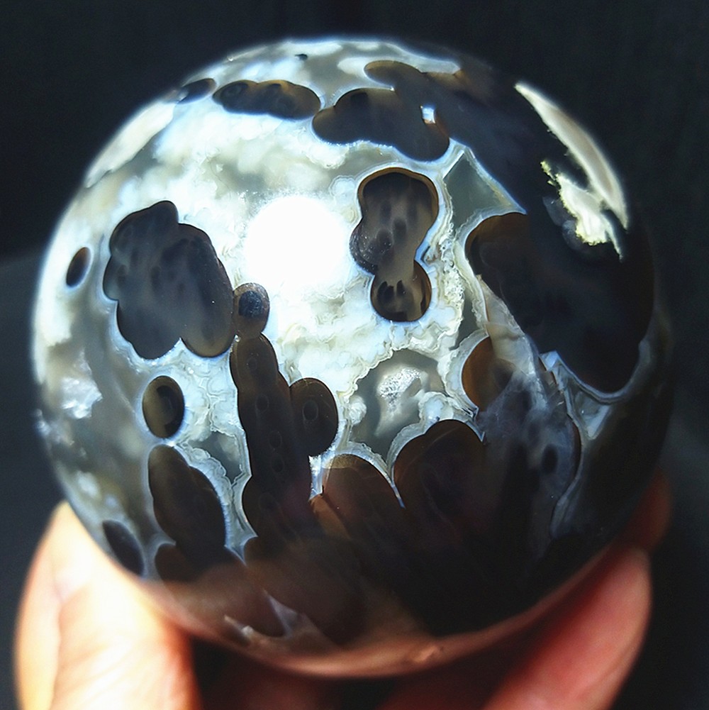 RARE 694.6G Natural Polished Colorful Agate Stone Ball Healing Madagascar AC1076