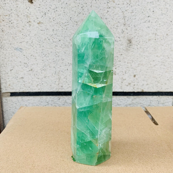 734g Natural Green Fluorite Quartz Crystal wand point oblisk healing