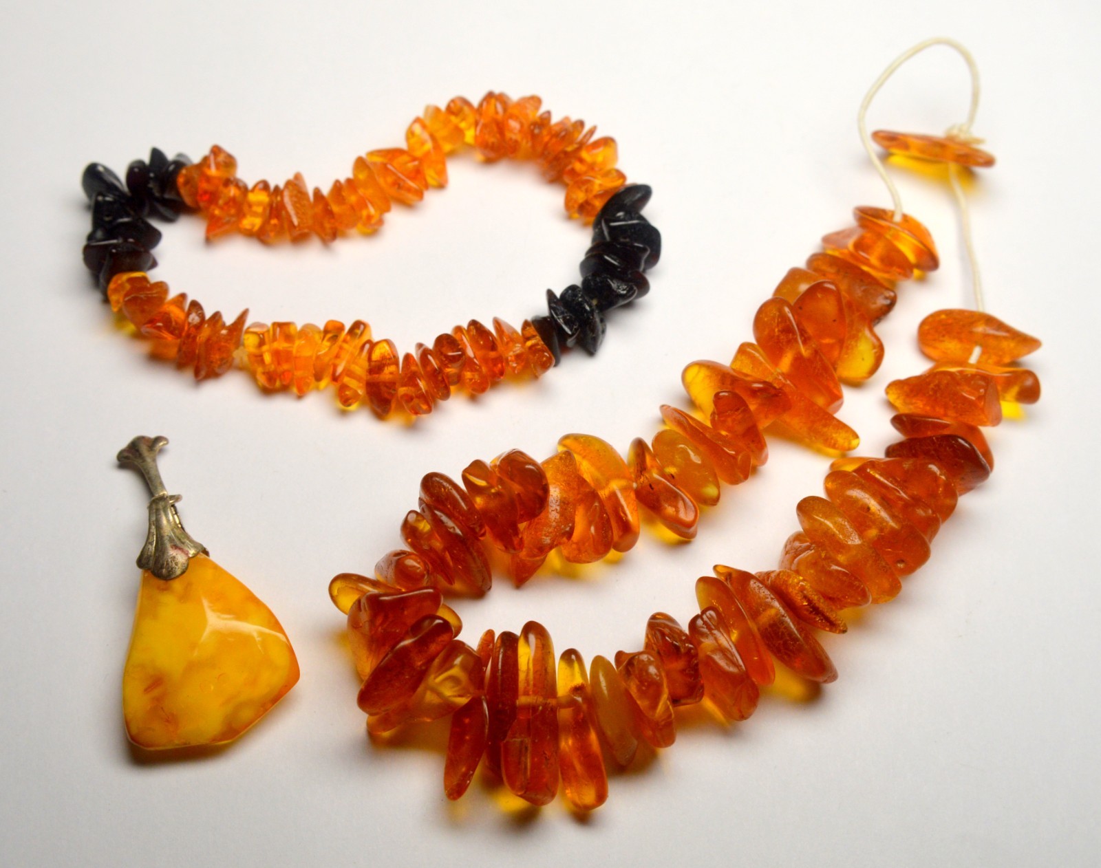 NATURAL YELLOW, ORANGE, CHERRY BALTIC AMBER PENDANT, BRACELET LOT MIX 37,7g
