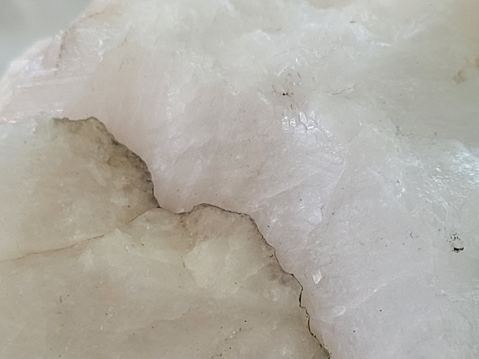 Natural White Quartz Crystal Matrix Mineral Specimen 11.3 oz Arkansas