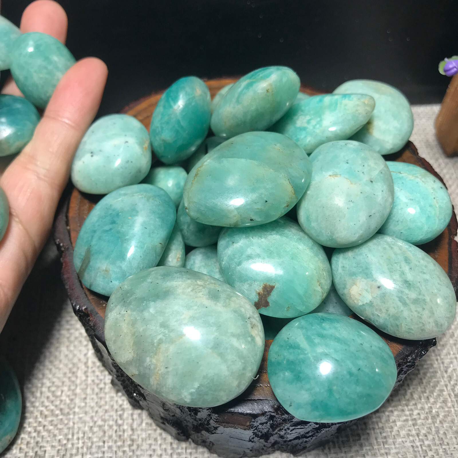 1000g 60pcs Natural Amazon Tianhe Stone Polished crystal Energy Healing