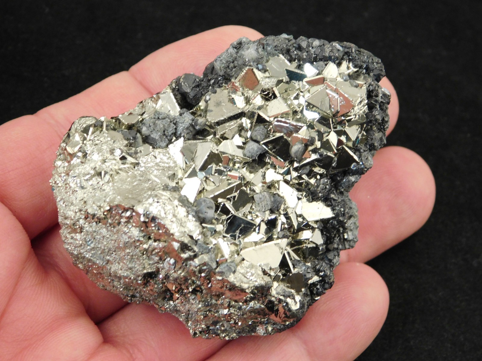 PYRITE Crystal Cluster with AAA PYRAMID Shaped Crystals & Sphalerite Peru 191gr