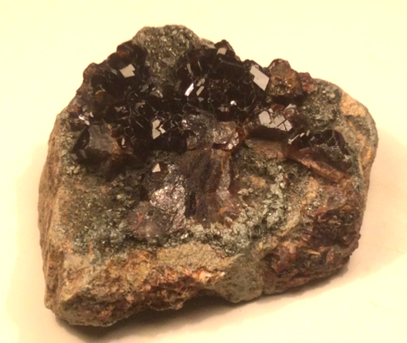 Hessonite Garnets on Matrix Crystal Mineral Specimen.69x53x25mm.119grams
