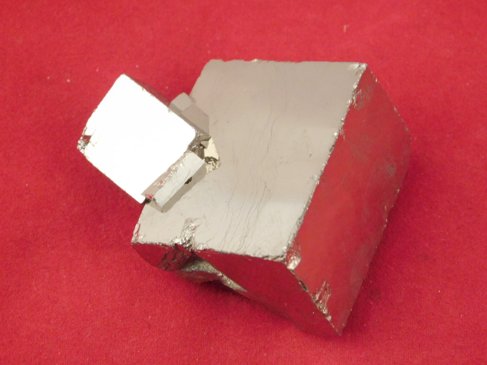 Smaller AAA PYRITE Crystal CUBE Cluster! Nice and 100% Natural Peru 78.0gr