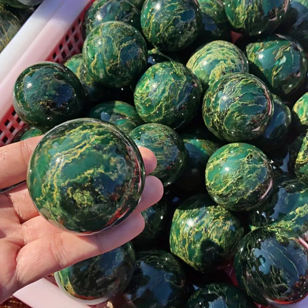 Natural Emerald Crystal Ball Sphere Polished Gemstone Home Decor Gift 5cm 1pcs