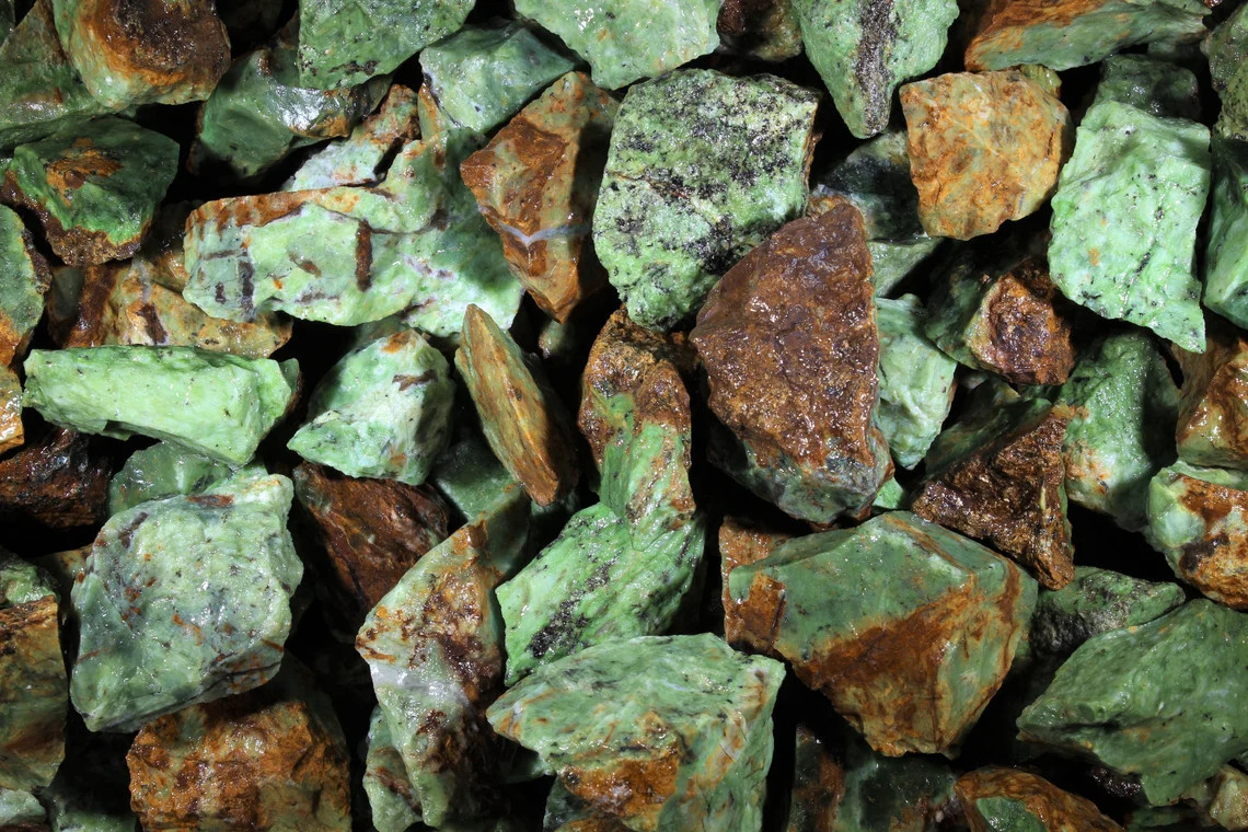 Chrysoprase – Rough Rocks for Tumbling – Bulk Wholesale 1LB options