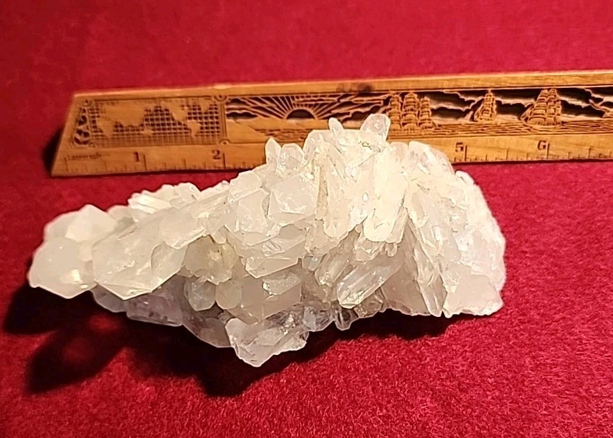 270g Natural Clear Quartz Crystal Cluster Mineral Specimen