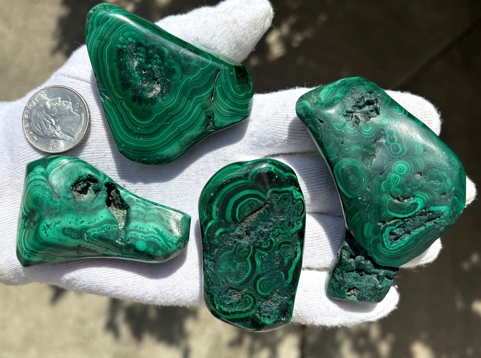 USA SALE 402g LOT MALACHITE POLISHED XL TUMBLE PALMSTONE SIZE PALM STONE STONES