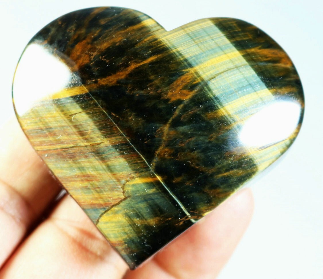 Natural Blue / Yellow Tiger’s eye Stone Quartz Crystal Heart Palm Stone Specimen