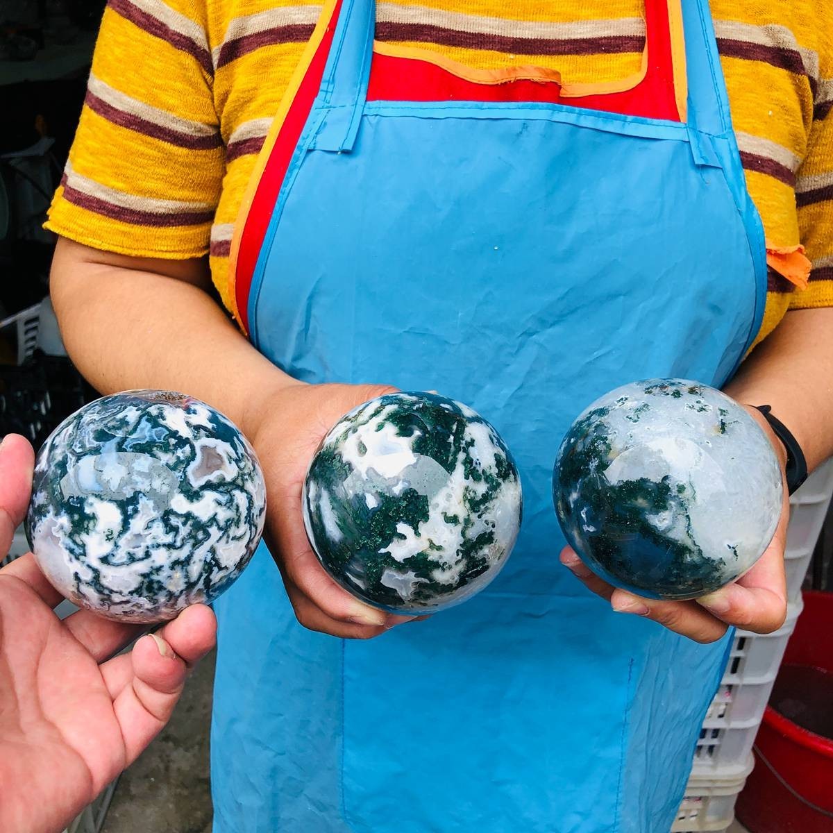 3 pieces 2490g Natural aquatic Agate Ball Quartz Crystal Sphere Healing 2111