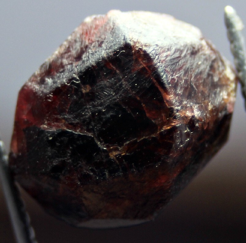 Almandine Garnet Crystal 12.0 Ct Classy Terminated Octahedral Red Garnet Crystal