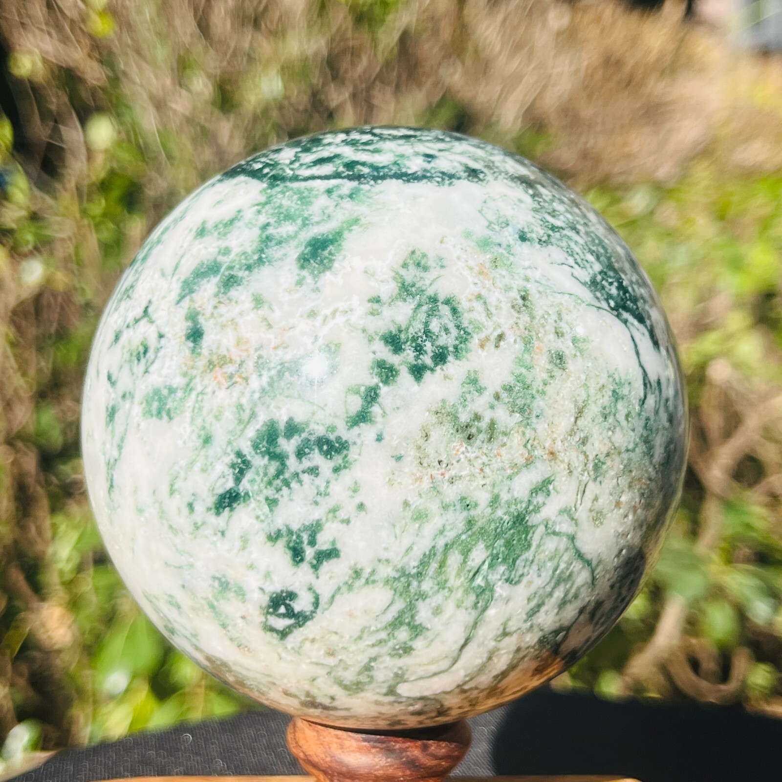 2.24LB Natural green water grass agate ball quartz Crystal sphere healing 114