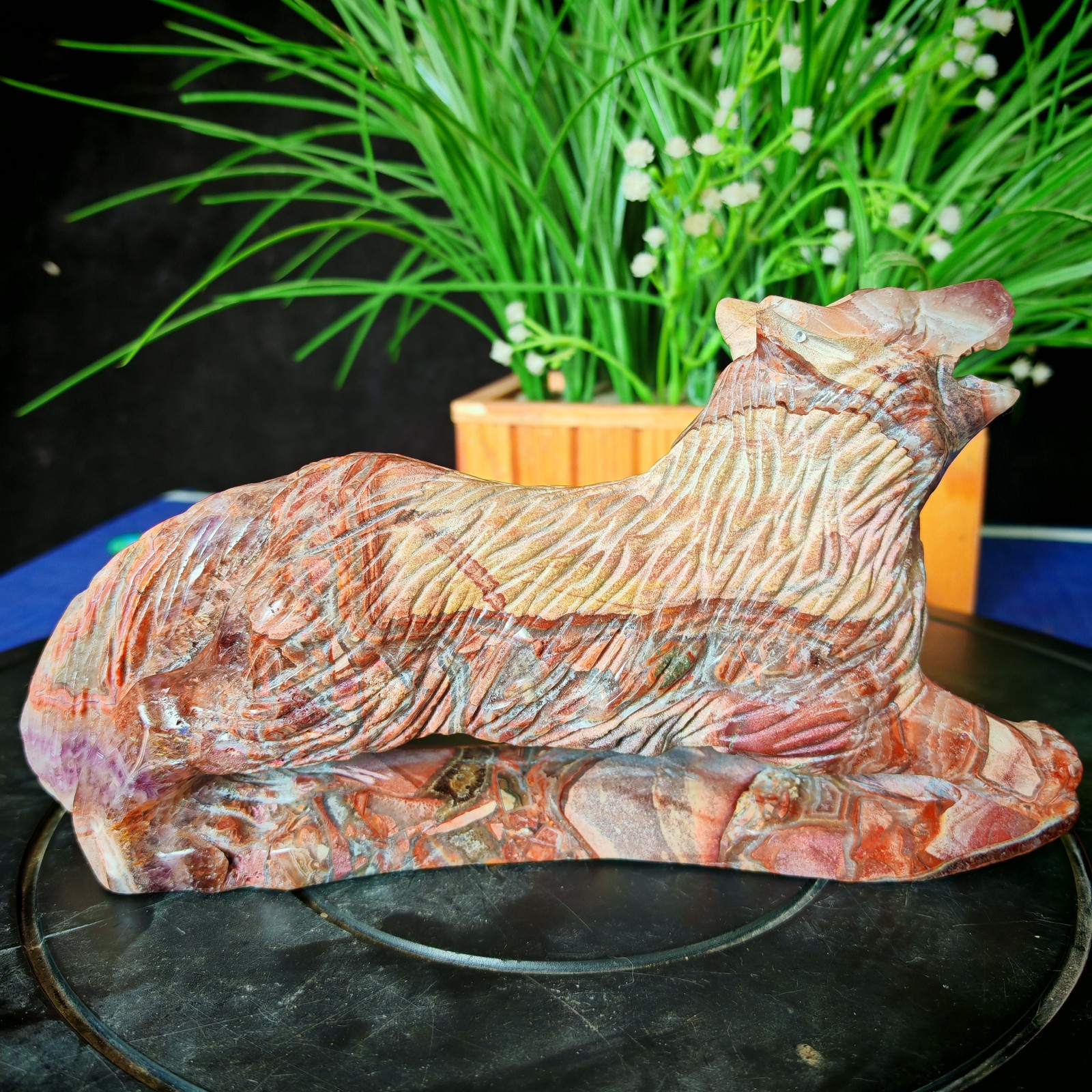 3.19LBTop natural crystal hand carved therapeutic artwork1.45kg