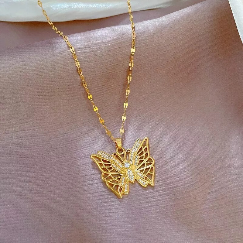 Women’s Fashion Jewelry Cubic Zircon Gold Butterfly Pendant Necklace 1PC