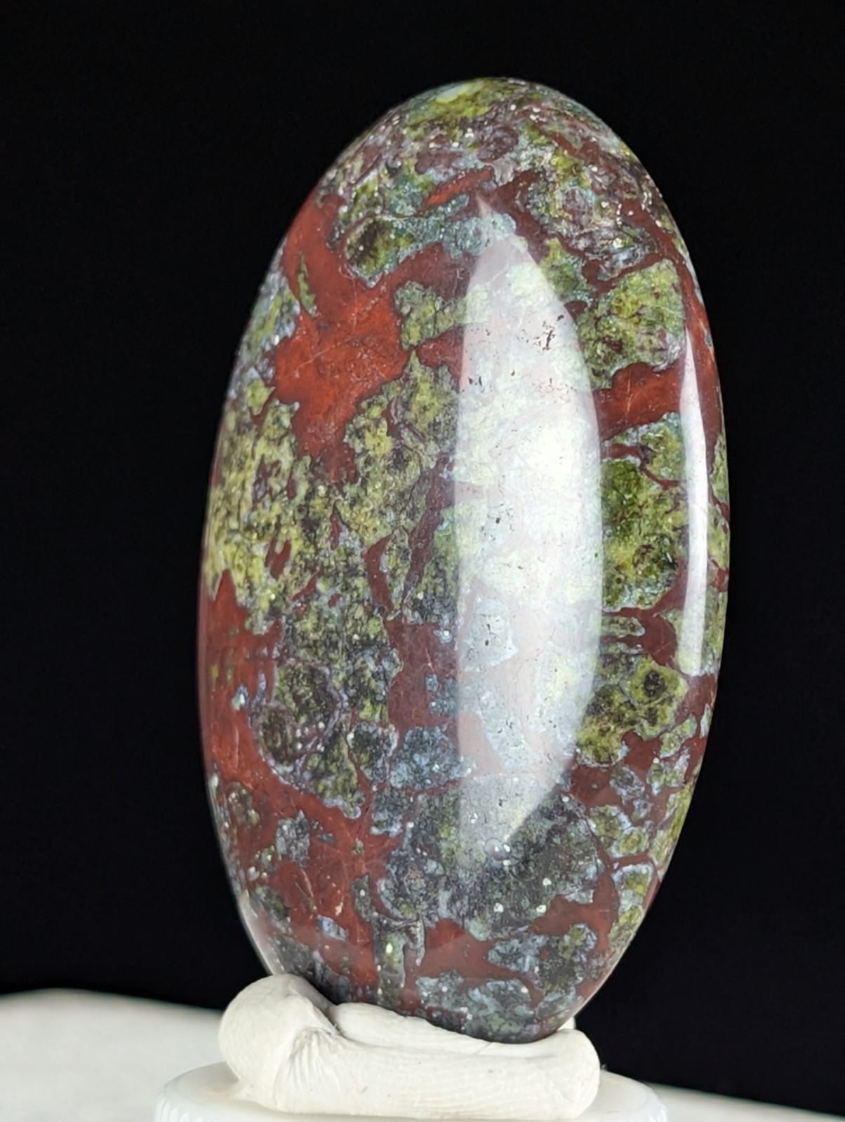 Dragon Blood Palmstone Crystal Gemstone Fidget Worry Stone Chakra Reiki