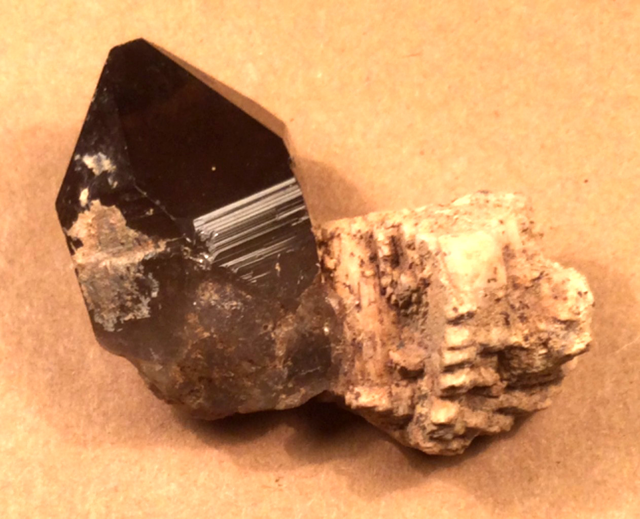 Natural Smoky Quartz Crystal Specimen.53x52x23mm.47grams.Congo