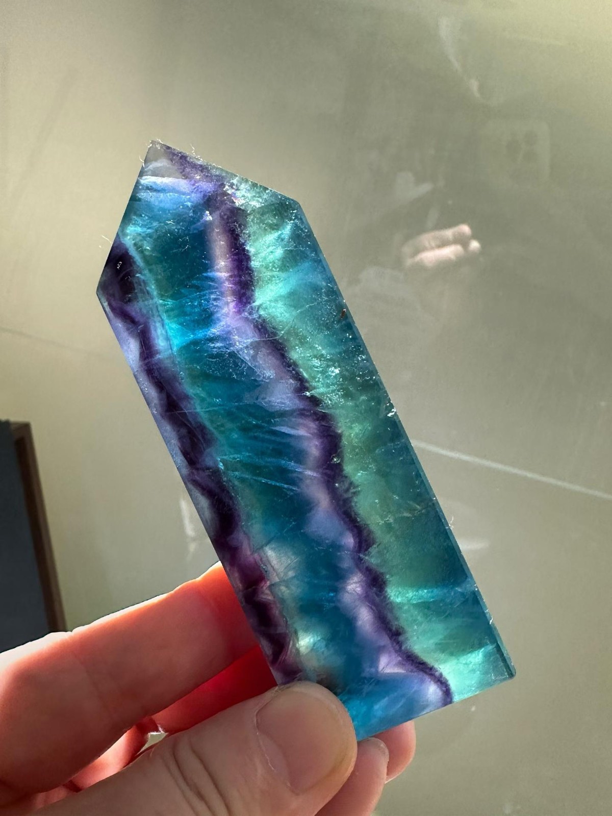 214g Natural Color Fluorite Tower Quartz Crystal Wand Point Stone Reiki Decor