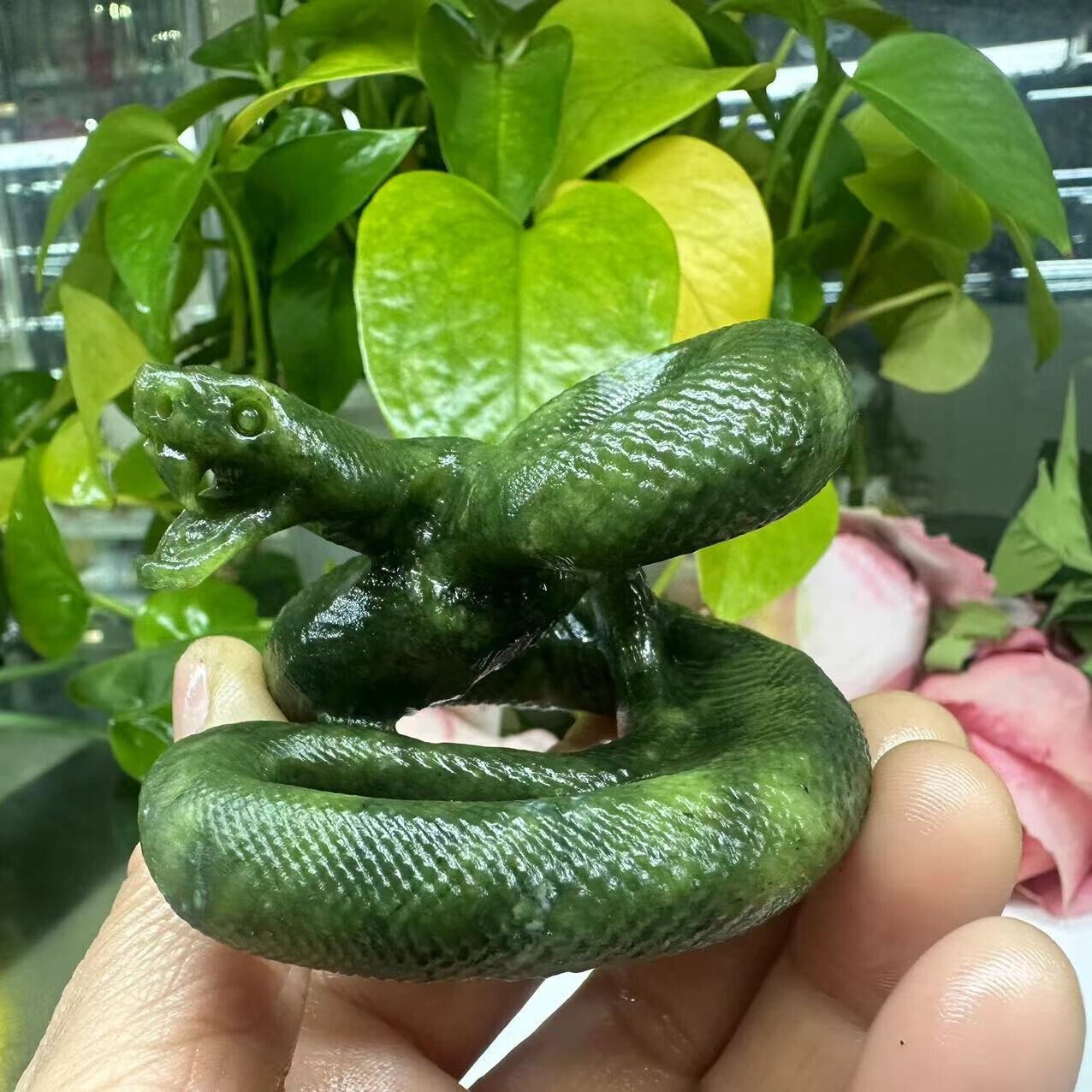 1pc Natural Serpentine Quartz Hand Carved Snake Skull Crystal Reiki Decor Gift