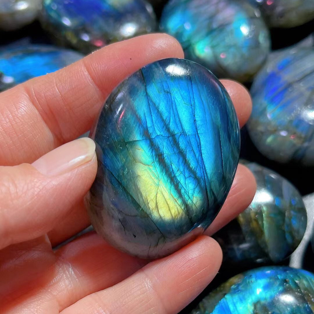 1pc Natural Labradorite Quartz Rock Polished Crystal Quartz Healing 40g+