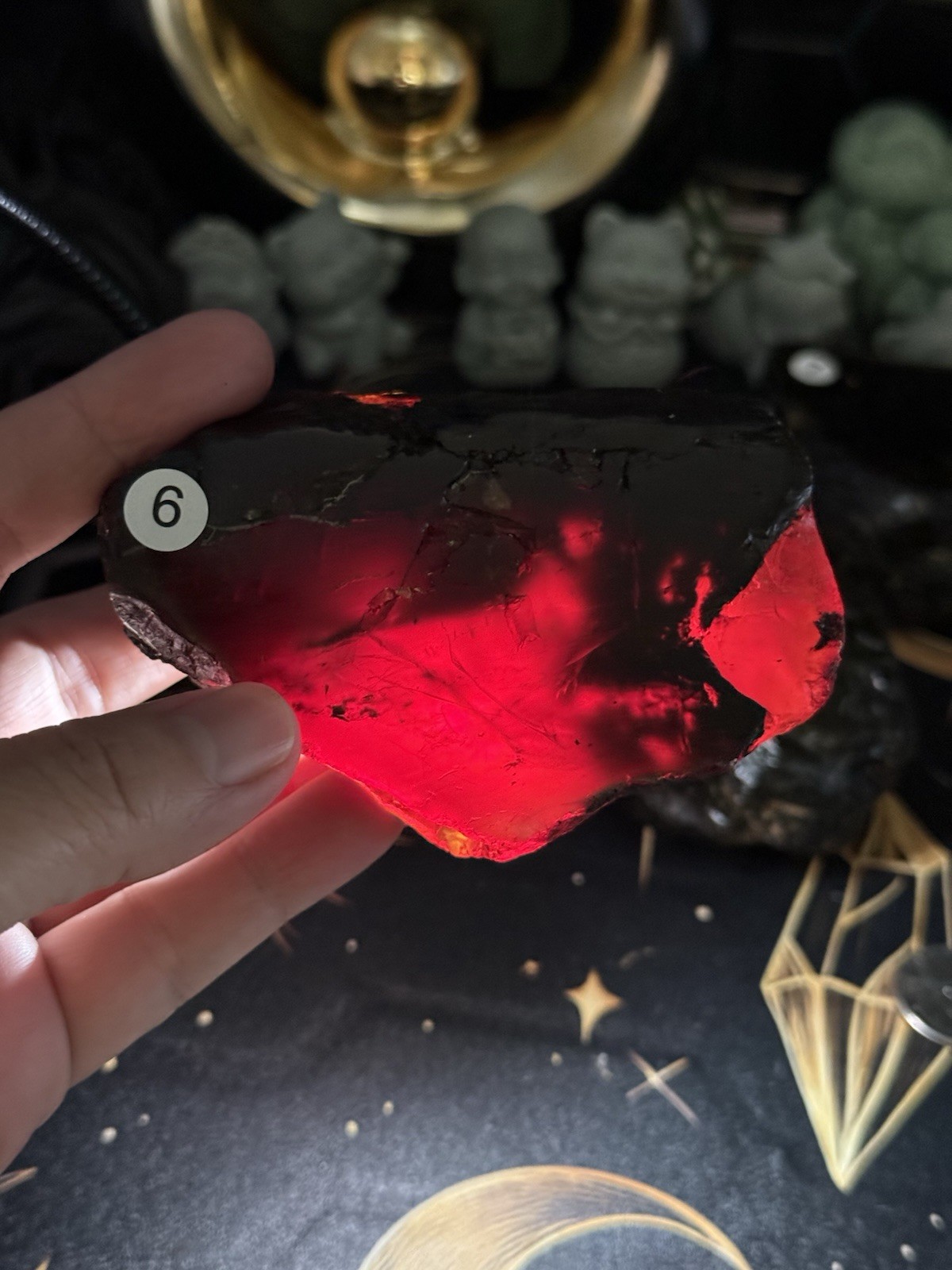 Natural Black Indonesian Amber Uvreaction Great pieces Free ship