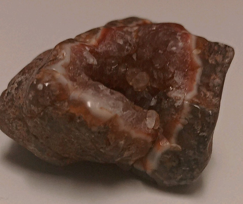 Banded Malawi Geode Agate Nodual Polish Specimen Quartz Display Red W White Band