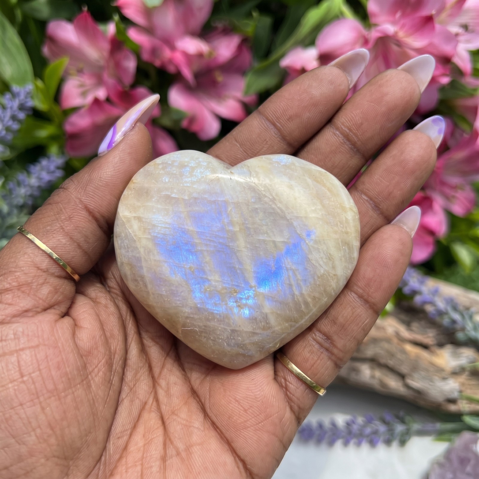 Natural Blue Flash Moonstone Heart Carved Palm Stone Healing Crystal 5-8cm