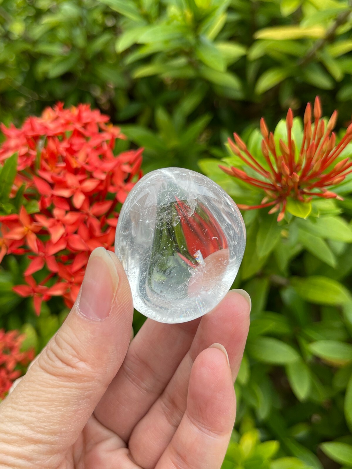 Grade A++ Clear Quartz Tumbled Stones, 0.85″-1.25″ Quartz Crystal, Pick How Many