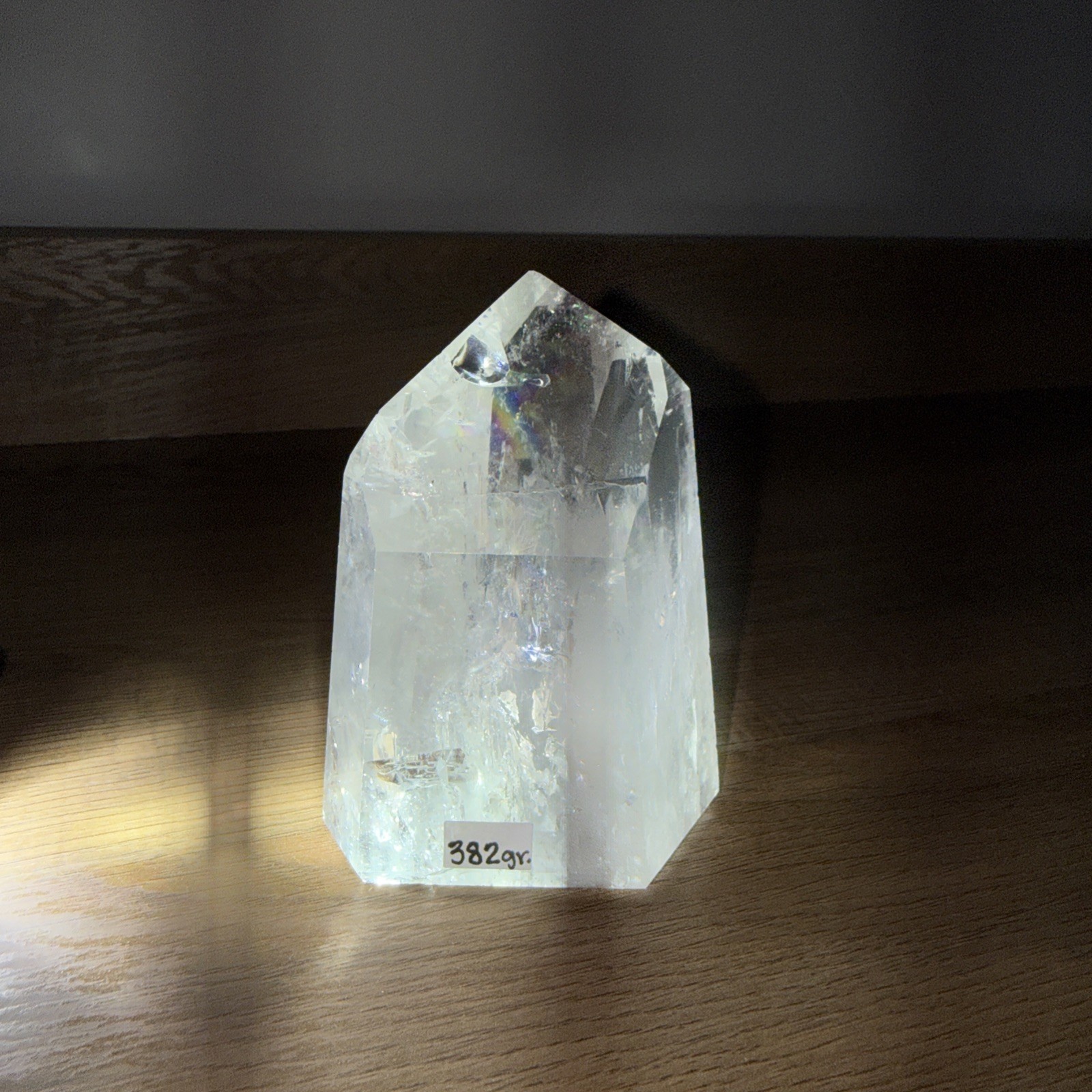 Clear Quartz Crystal Point 382g 3.5 in tall 2.5 in wide
