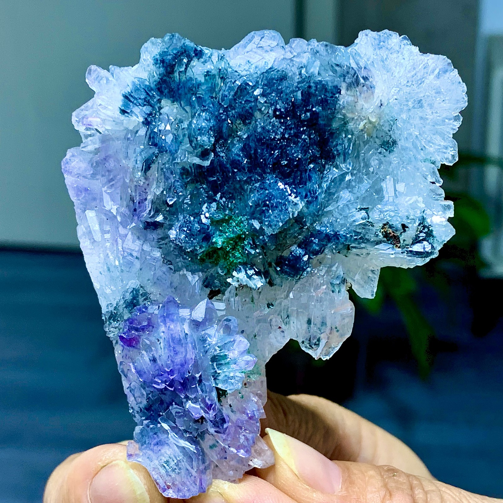 81G Natural Vision Amethyst quartz cluster crystal druzy mineral specimen