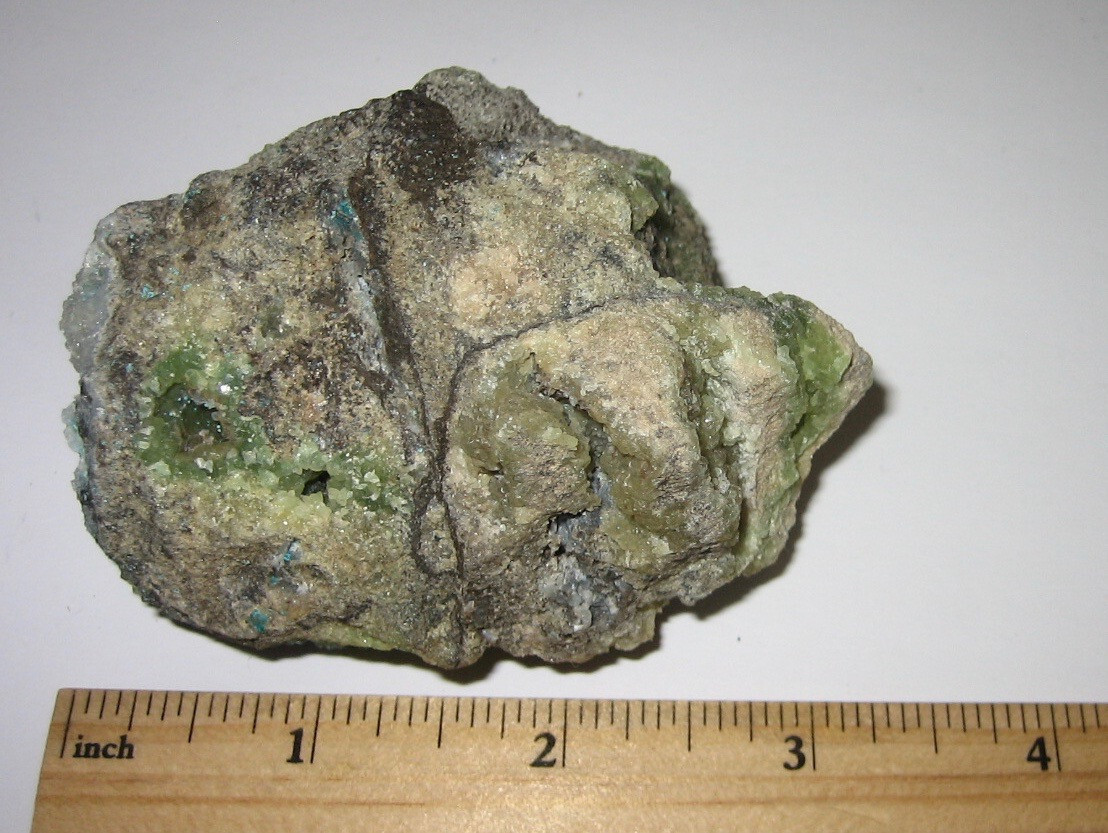 3.2″ BEAUTIFUL NATURAL GREEN & BLUE SMITHSONITE CRYSTAL CLUSTER AZ USA 328.3g *A