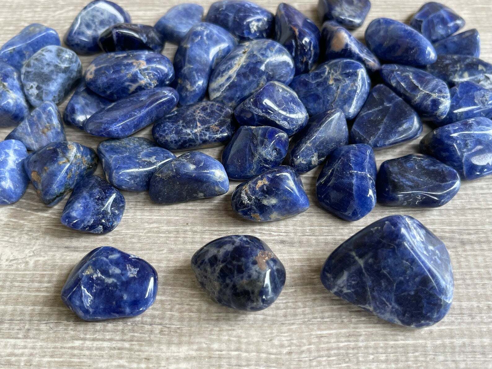 Grade A++ Sodalite Tumbled Stone, 0.8-1.25″ Tumbled Sodalite Stone,Pick a Weight
