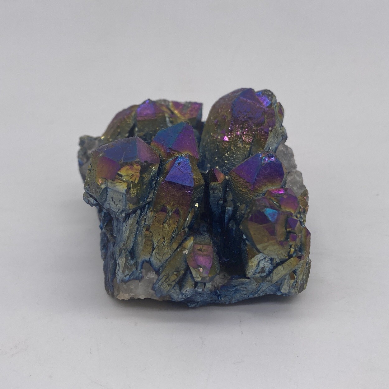 Titanium Specimen Quartz Crystal Point Cluster 5.3 Ounces