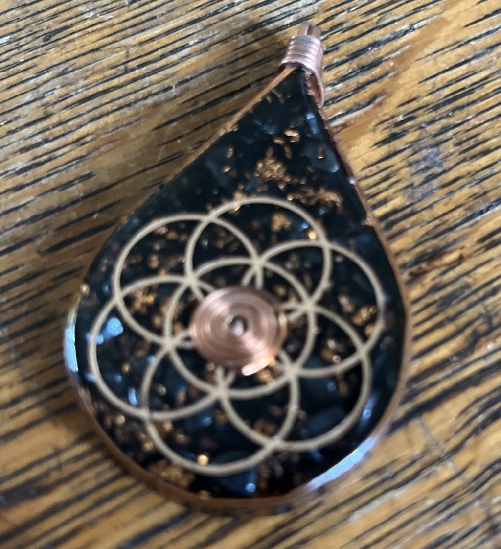 Orgonite Energy Tree Life Pendant Affirmation Growth Copper Resin Blk Tourmalin