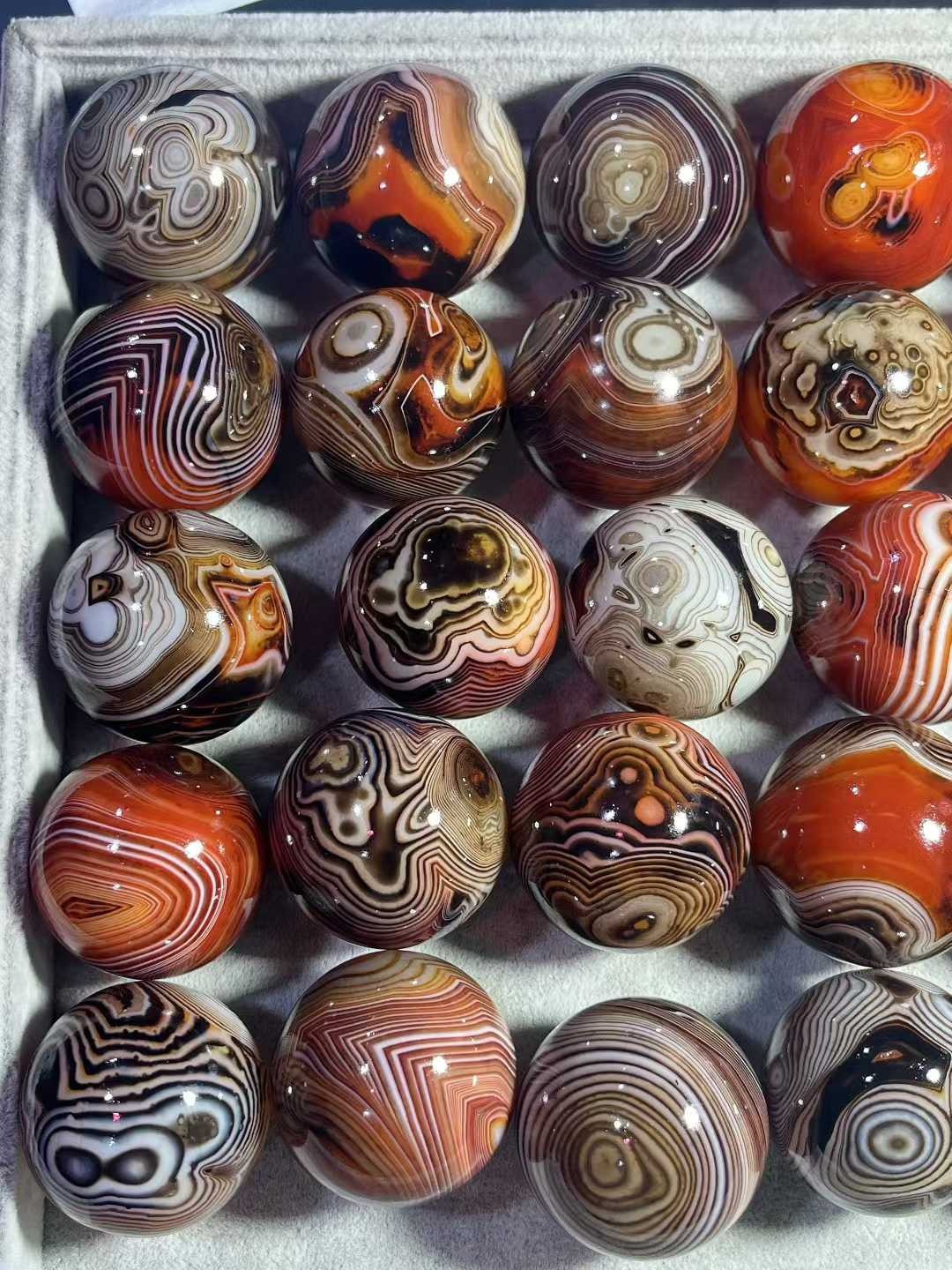 Natural Quartz Crystal lace agate Sphere Ball Reiki Divination ball 40mm+ 1PC