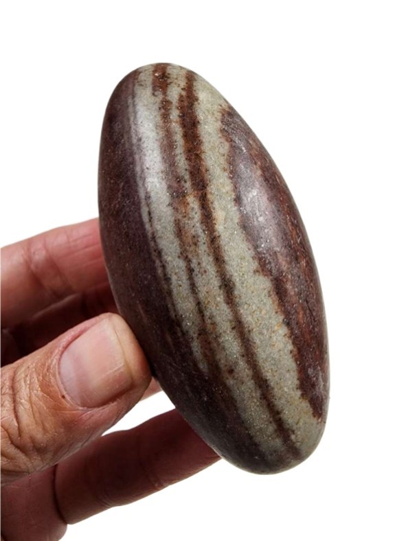 Shiva Polished Stone India 136.1 grams.