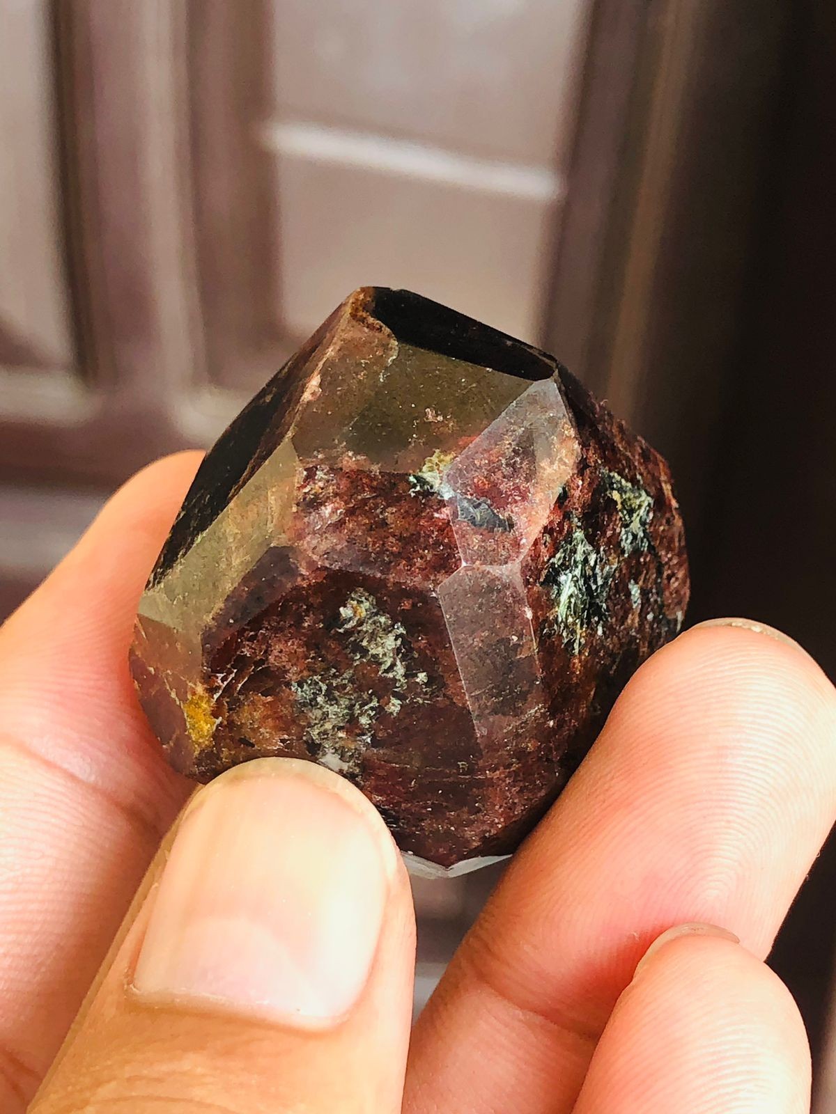 105gram Natural Gemstone Beautiful Red Almadine Garnet Specimen From Afghanistan
