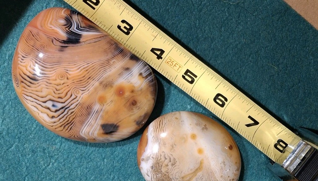 2 Natural Banded Carnelian Agate Crystal.Beautiful.