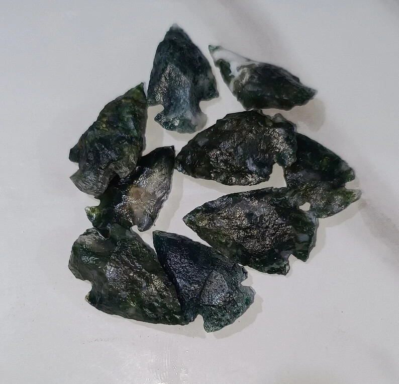 Moss Agate Arrowhead Pendant 1”-1.25” Carved Green Crystal for Wire Wrapping