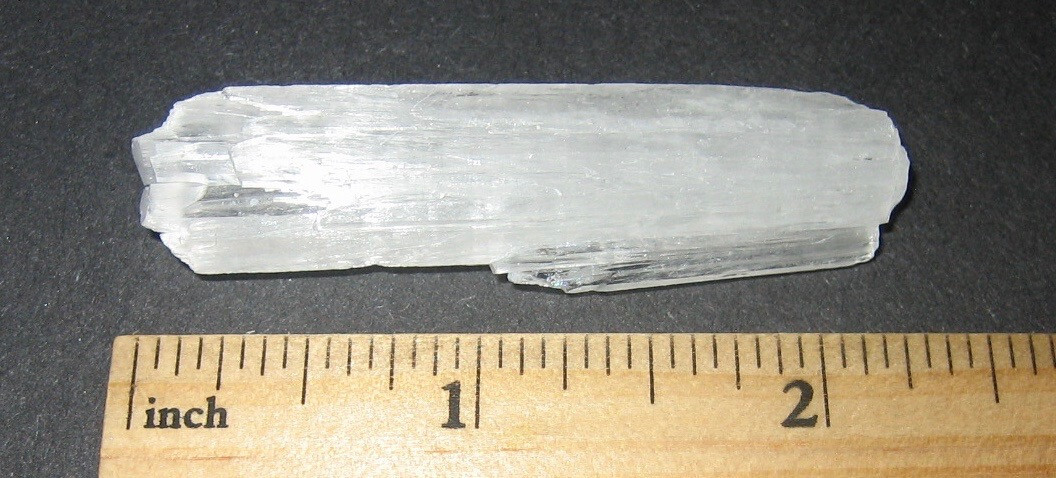 2.3″ BEAUTIFUL NATURAL ROUGH SCOLECITE CRYSTAL POINT TIP FROM INDIA ~ 9.7g *4