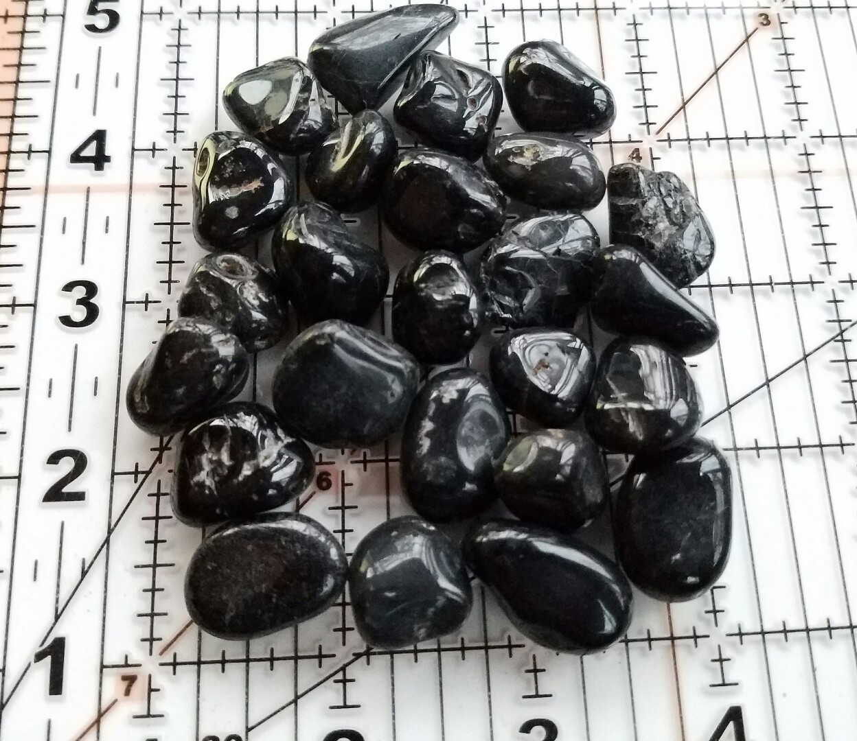 1/2 lb Black Onyx Small Tumbled Gemstone Crystals 40-60 Stones Bulk Gem Specimen