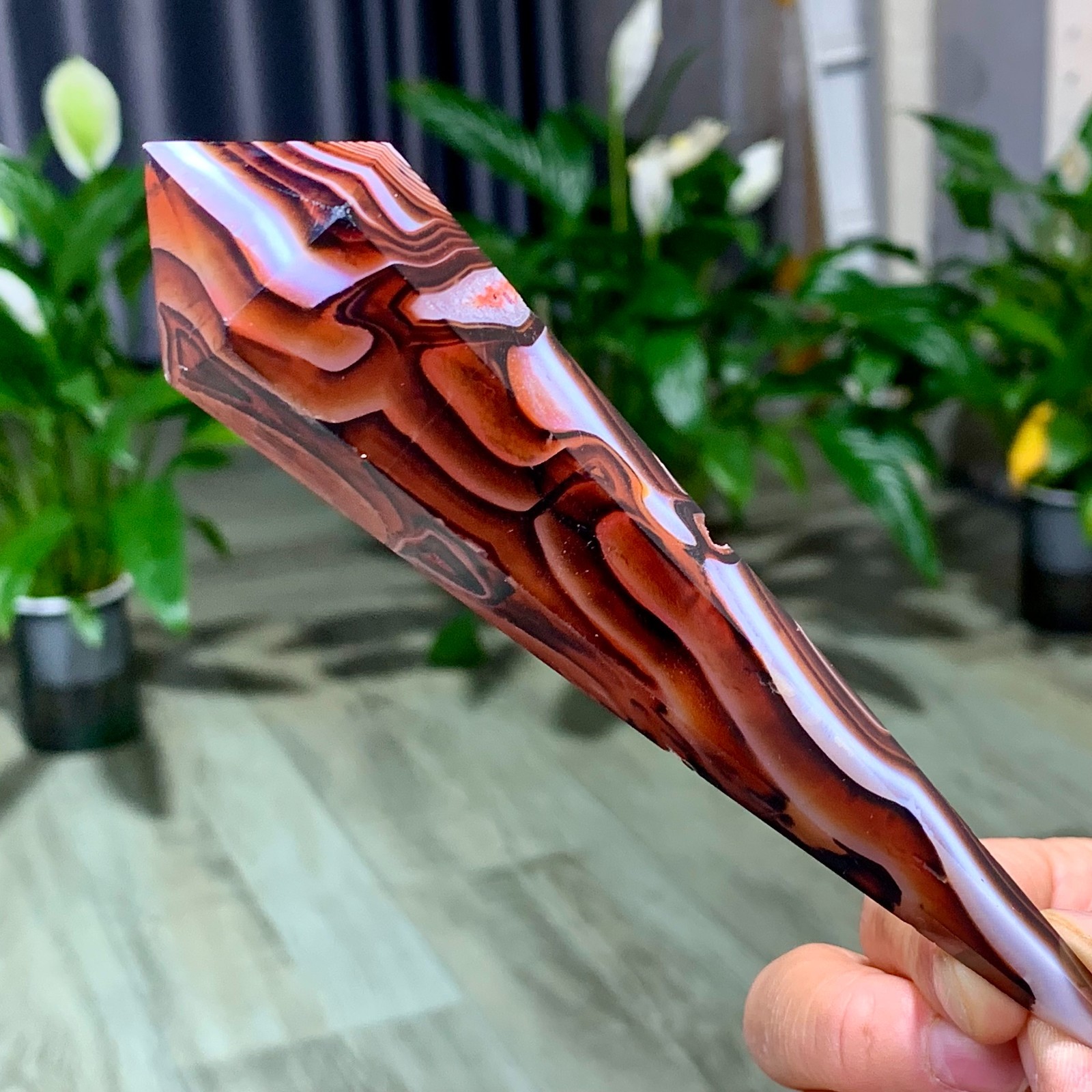 133G Natural striped agate stone mineral column Crystal Mineral tower Specimen