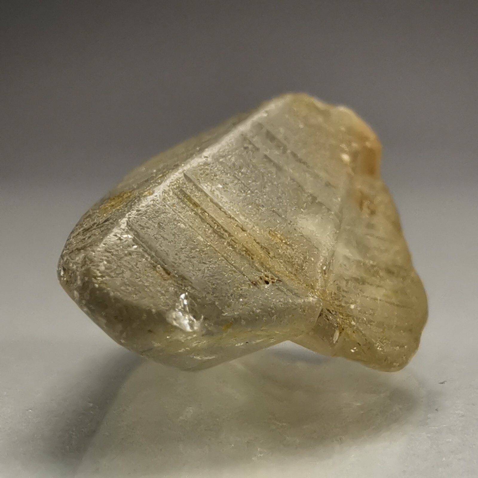 9.80ct Ceylon Sapphire / Sri Lanka / Rough Crystal Gem Gemstone Mineral