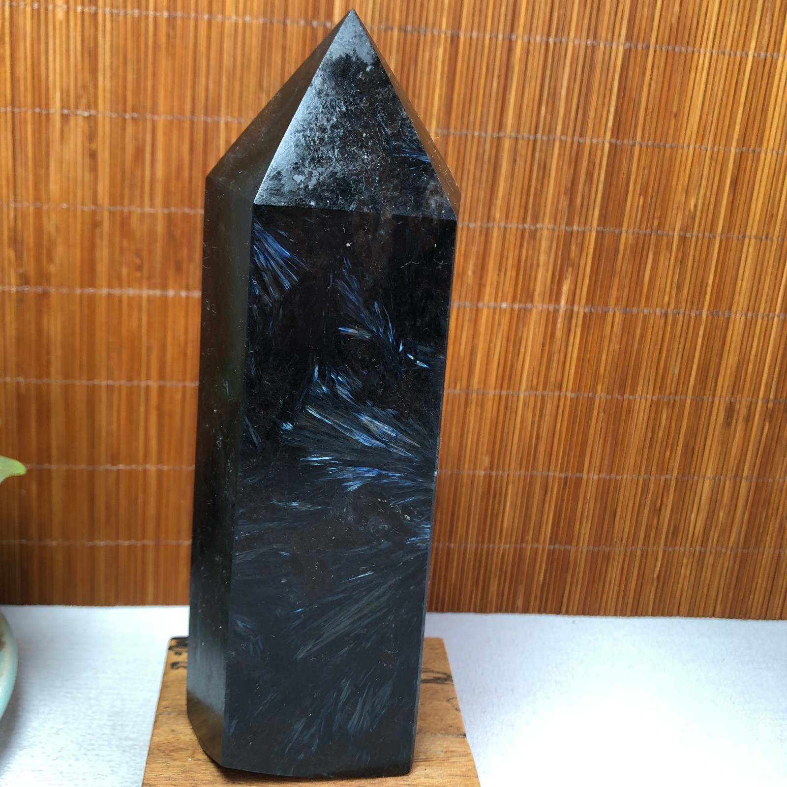 151mm Natural Fireworks Stone wand Obelisk Crystal specimens 726g A1132